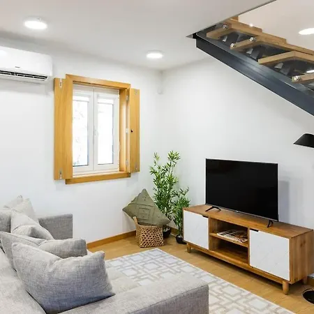 Inner Center Apartment *